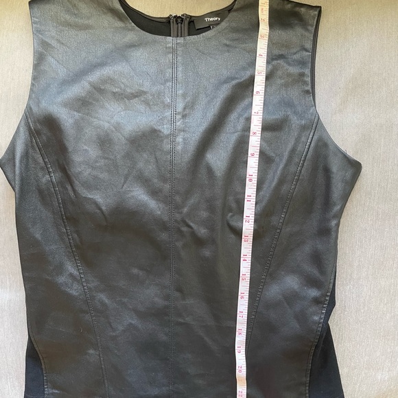 THEORY Black leather top L - Picture 4 of 6